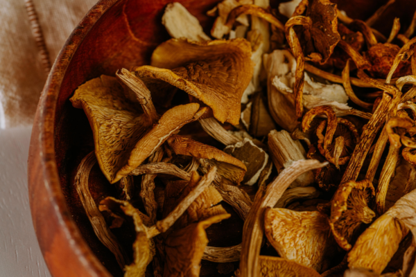 Miso & Mushroom Ramen Ingredient Kit - Image 4